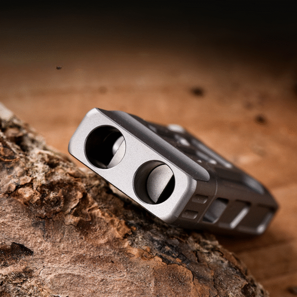 120 Decibel Outdoor Emergency Titanium Whistle - Image 3